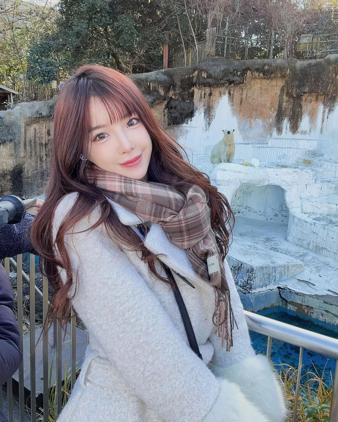 气质女神“李恩菲x菲菲”甜美外型让人恋爱了！ [10P]